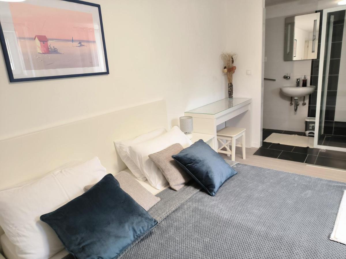 Villa Mihaela - Apartment Ana Cesarica Ngoại thất bức ảnh